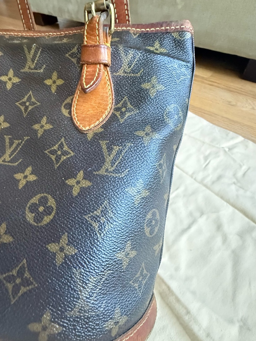 Louis Vuitton Petit Bucket Monogram Shoulder Bag M42238 / Vintage / Authentic - Picture 11 of 16